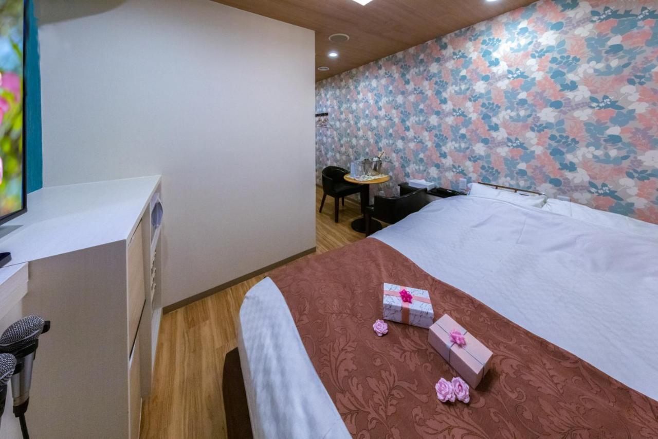 Hotel Ｇem (Adults Only) Sendai Exterior photo